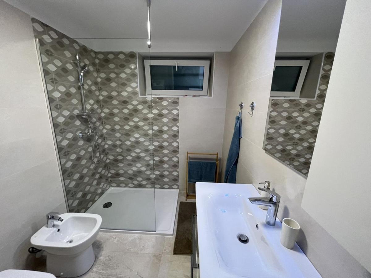 Apartment Hermes Lovran Bagian luar foto